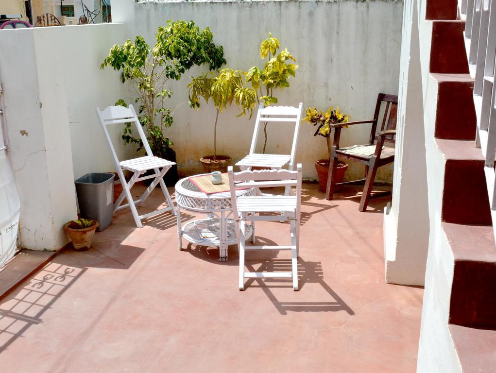 La Maison Blanche Hotel Puducherry Zewnętrze zdjęcie